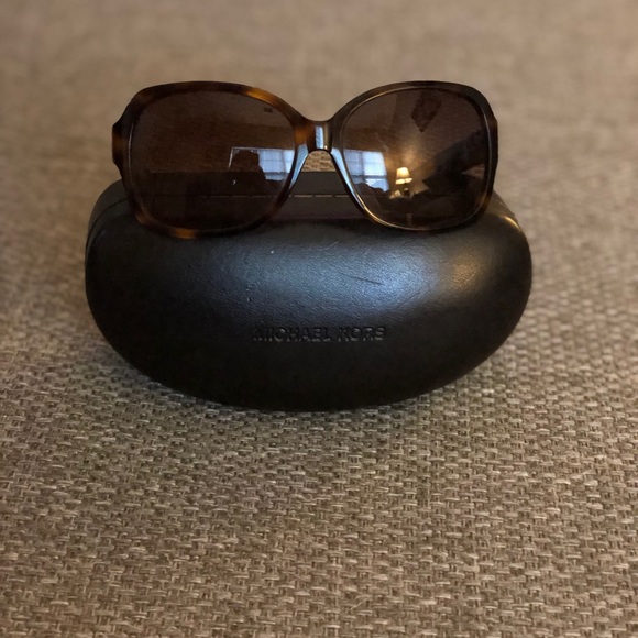Sunglasses - Picture 1 of 5